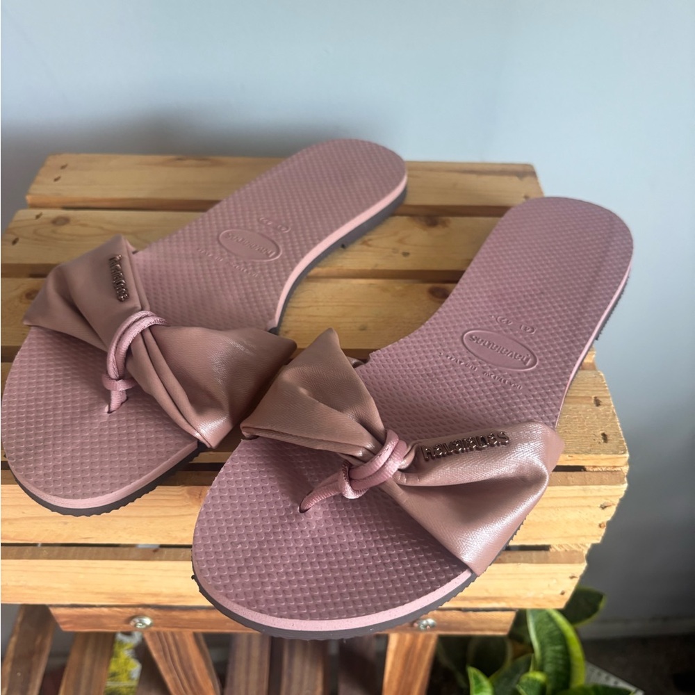 Havaianas Women's Blush St Tropez Sandals - Picture 3 of 6